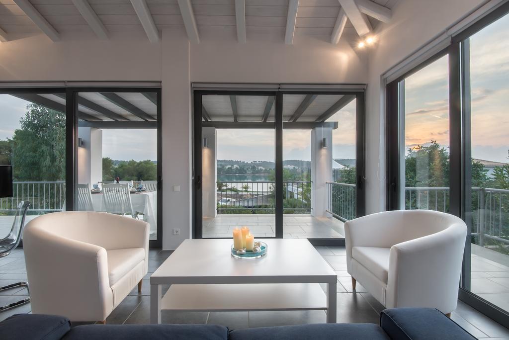 Minimal Sea View Maisonette Порто-Хелі Екстер'єр фото